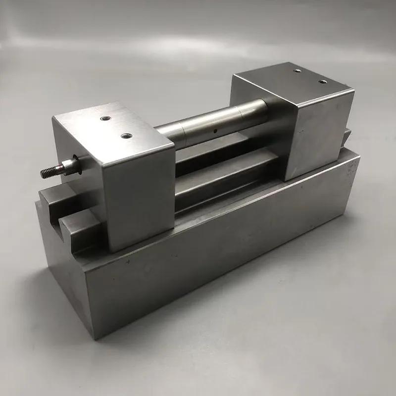 조립 툴링 설비